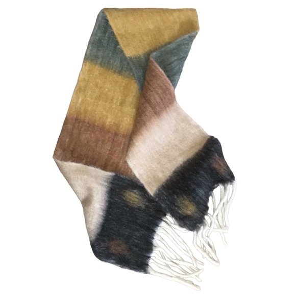 UNMADE Copenhagen Accessories - UNMADE Coppenhagen | Gorgeous Scarf